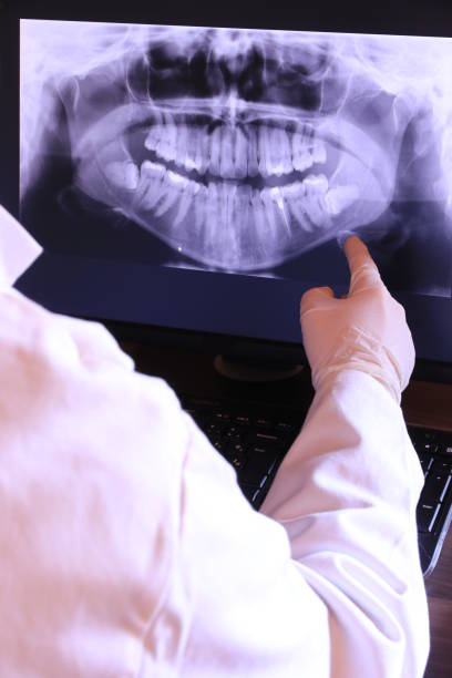 Best Cracked Tooth Emergency Dentist  in Pleasantville, NY